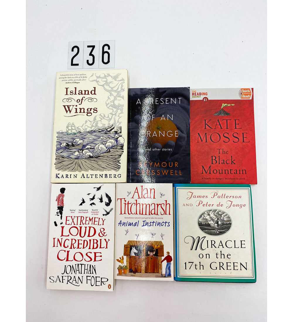 Book Bundle No.0236